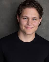 Jerry Peyton's Instagram, Twitter & Facebook