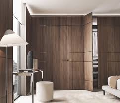 Sulla sinistra mi consigliate di posizionare un armadio oppure una cabina armadio? Armadio O Cabina Armadio Ville Casali