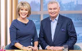 In march, eamonn, who often hosts this morning with wife ruth, tweeted about being in hospital. Eamonn Holmes I Deserved To Be Paid More Than My Wife