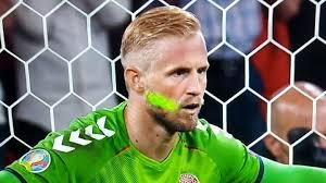 Danish goalkeeper kasper schmeichel also had a laser flashed in his eyes just before the penalty. Gxyujhiy4opmsm
