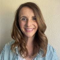 Sara Barth's Instagram, Twitter & Facebook