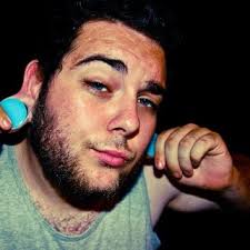 Mike Acker (@Thrill_Monster)