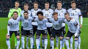 Les bleus gelten für viele als titelfavorit, ist deutschland also chancenlos? Manuel Neuer Co Als Initiatoren So Entstand Die 2 5 Millionen Spende Fur Den Kampf Gegen Corona Sportbuzzer De