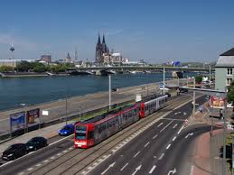 Fc köln bietet im heimspiel gegen freiburg noch viel zu wenig an und liegt. Stadtbahn Koln Wikipedia