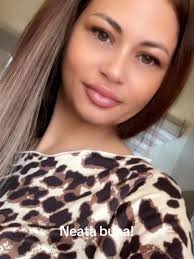 Videoclipuri postate de Mari Ionela (@mari_ionela3) cu Val Dupa Val