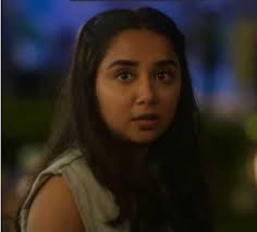 Cute Makeup Looks from Leading Ladies of Mismatched Series!