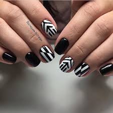 Black And White Nail Art For Short Nails Nail Art 2974 Raduzhnyj Dizajn Nogtej Primery Chernogo Manikyura Romantichnye Nogti