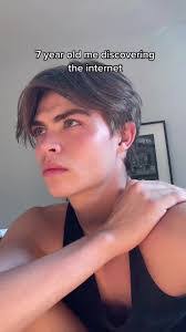 Aaron Friedlein's Instagram, Twitter & Facebook