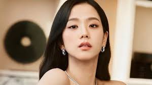 Guessing the sound of Jisoos upcoming solo album - Preen.ph