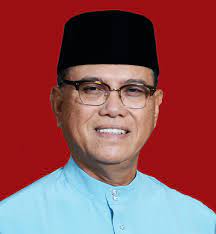 Mesyuarat khas majlis tertinggi umno reaksi dira abu zahar. Supreme Council Members Umno