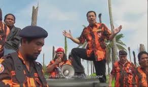 BAB III OBJEK DAN METODE PENELITIAN 3.1 Objek Penelitian Penelitian ini  dilakukan untuk mengetahui bagaimana makna kekerasan yan