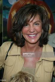 Mercedes Ruehl During Dreamworks Premiere Of Wallace Gromit The Mercedes Ruehl Premiere Dreamworks