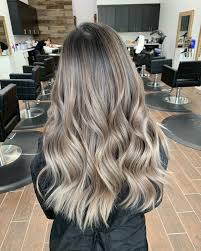 khloe n on instagram mixture of beige and ash blonde olaplex added to all formulas blonde asian hair beige blonde balayage beige blonde hair