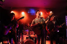 Leaving Reality live at Bundanoon Hotel
