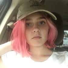 Ellie Humphrey's Instagram, Twitter & Facebook