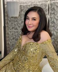 Sharon Cuneta | Done! Going home. 🥰 👗: @jotlosa / makeup: @mariano.peachy  / hair: @jeffreyaromin | Instagram