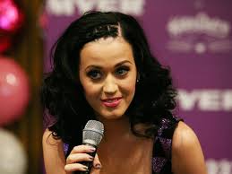 Celebs mourn Amy Winehouse