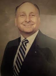 Trent Cantrell's Instagram, Twitter & Facebook