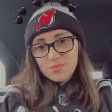 Martha Hurley's Instagram, Twitter & Facebook