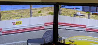 With the triple setup i can get a 27in monitor about 55cm from me if the monitor sits between the wheel and wheelbase or i can get the 32in about 70cm if monitors are just behind the wheelbase. Fov Calculator Sampsoid