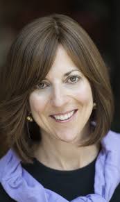 The Contemporary Rebbetzin: What's It Like to Be a Rebbetzin in 2017?