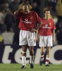 The veron team has a live person answering the phone during business hours and often. Gary Neville Names Juan Sebastian Veron In All Time Overseas Man United Xi Trends Wide