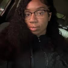 Can someone help decorate my graduation cap?