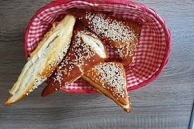 Kernige Laugenecken Von Goerti Chefkoch Rezept Laugenecke Brotchen Dinkelbrot Selber Backen