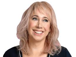 Being a good stepmother means being the pal, not the disciplinarian