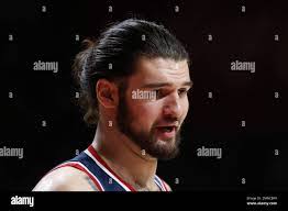 Aaron Moy's Instagram, Twitter & Facebook