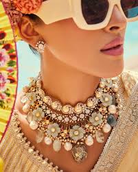 Vasundhara Diamond Roof