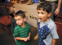 Youngsters stream to free dinosaur display at Freeport museum