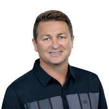 Clayton Herndon's Instagram, Twitter & Facebook