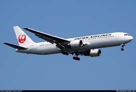 JA8397 Japan Airlines Boeing 767-346 Photo by Kaoru Kojima | ID 390732 |  Planespotters.net