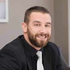 Still can't post video to Linkedin. Maybe a conspiracy against those with  an apostrophe in their name? As a rapper once said "let me in now, let me  in now, Bill Gates,