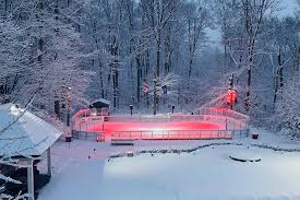 One way is to make rink brackets out of wood for your outdoor skating rink. This Might Be The Most Over The Top Backyard Skating Rink In Toronto