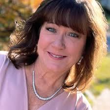 We are delighted to welcome Susan Dunn, the new CRO at Similarweb! Susan…