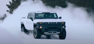 Reservations for that version of the pickup, which gm says gets 350 miles of range on a. Gm Releases New Hummer Ev Electric Pickup Testing Footage Announces Suv Version Unveil Electrek