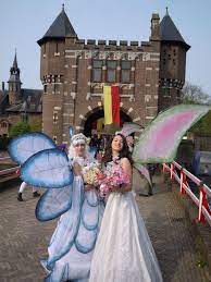 Tom holland is an english actor. Elfia Festival Wikipedia