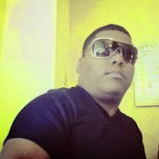 Listen to EL MACO by Freddy Gerardo in merengue playlist online for free