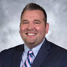 SAS honors Krannert's Matthew Lanham with 2019 Distinguished Professor  Award