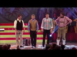 Februar, ist der große kursaal der marktgemeinde zum letzten mal in. Manfred Obernosterer Michael Novak U A Der Probenchor Bei Villacher Fasching 2015 Youtube