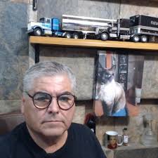 Gerardo Viveros (@macgvf)