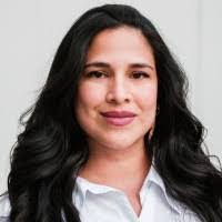 Alexandra Patton's Instagram, Twitter & Facebook