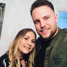 Deborah Tonks's Instagram, Twitter & Facebook