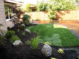 Easy Landscaping Ideas For Front Yard Landscape Photos Design Ideas Boulder Fall Easy Backyard Landscaping Large Backyard Landscaping Backyard Landscaping