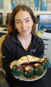 Wishing our new office manager Rachel a happy birthday! Have a great day! 🎂