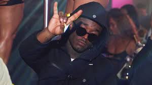 Feb 04, 2021 · lil uzi vert's decision to embed a diamond in the middle of his forehead could turn fatal if it isn't removed correctly. Lil Uzi Vert Has A Goddamned Diamond In His Forehead
