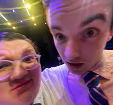 Flew solo and didn't regret😛 PROM '24