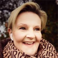 50+ "Fiona Holland" profiles